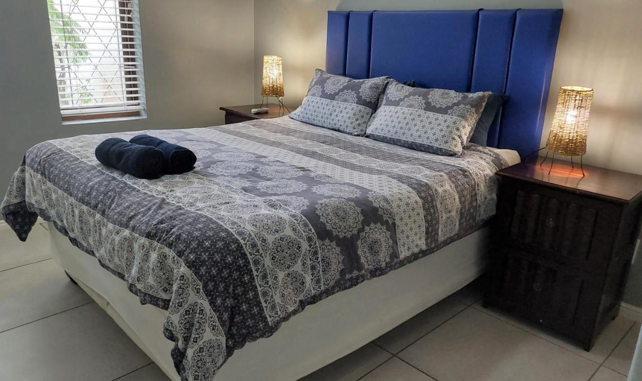 28 And 29 The Bridge Apartment St Lucia Luaran gambar