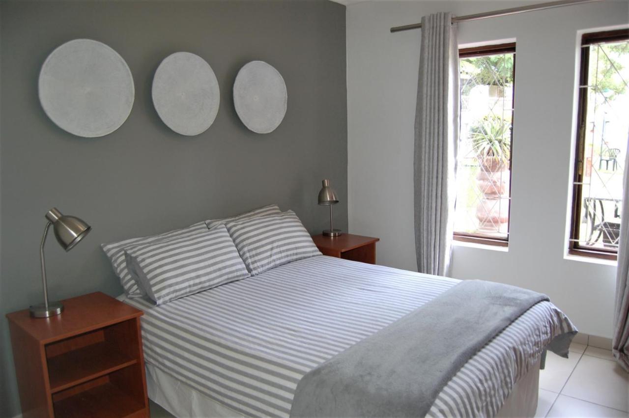 28 And 29 The Bridge Apartment St Lucia Luaran gambar