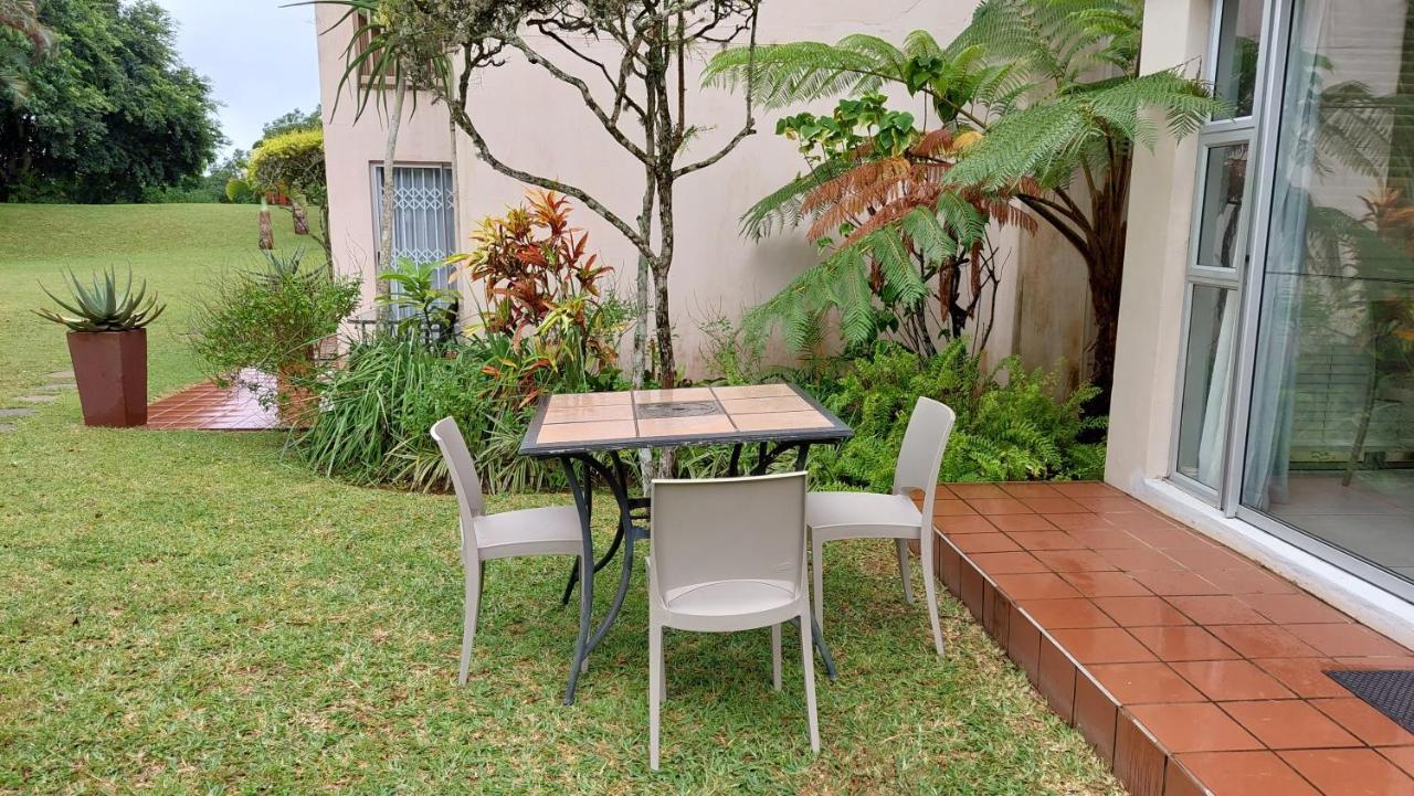 28 And 29 The Bridge Apartment St Lucia Luaran gambar