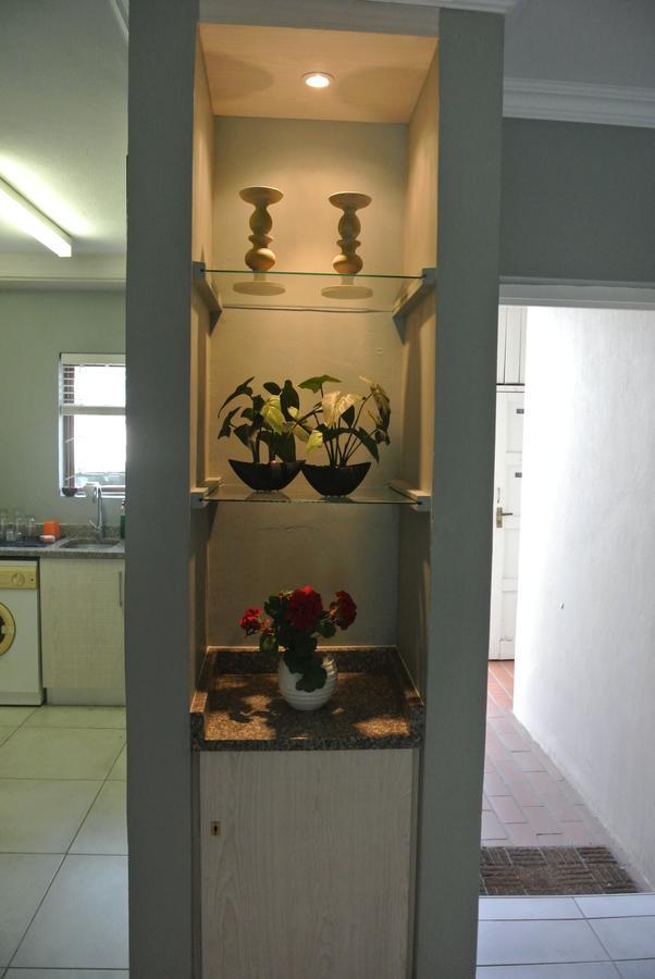 28 And 29 The Bridge Apartment St Lucia Luaran gambar